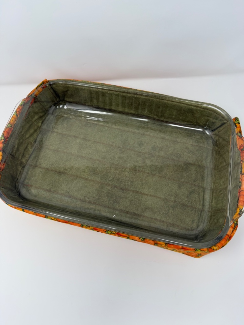 Hot  dish carrier/cozy for 9 x 13 dish - Picture 2 of 16
